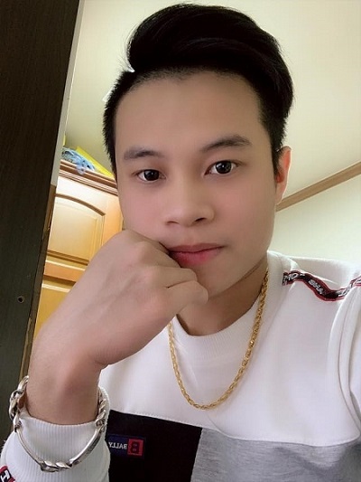 Tìm phi công trẻ TPHCM