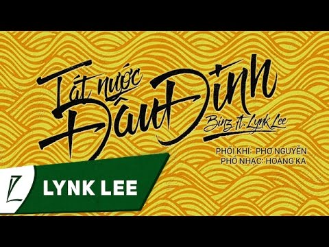 “Tát nước đầu đình” - Lynk Lee